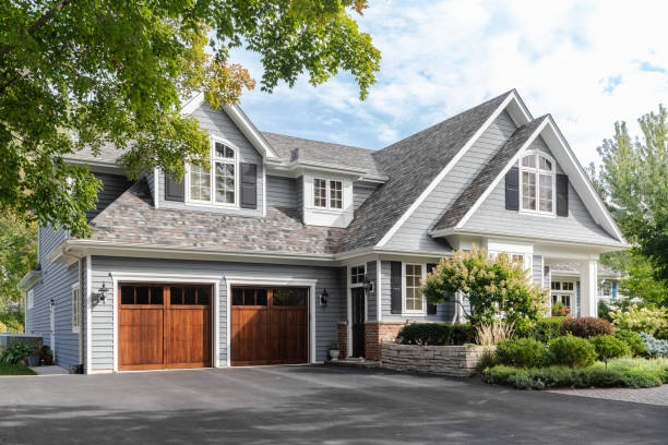 Best Roof Moss and Algae Removal  in Mount Pleasant, IA